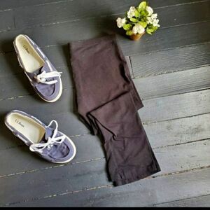 Lauren Conrad Black Capri Leggings